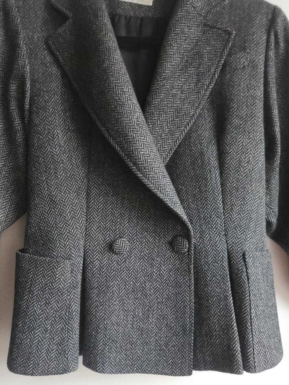 Emmanuelle Khanh Paris Vintage Dark Gray Herringbone Blazer - Sz 10 (approx.) - Picture 2 of 15